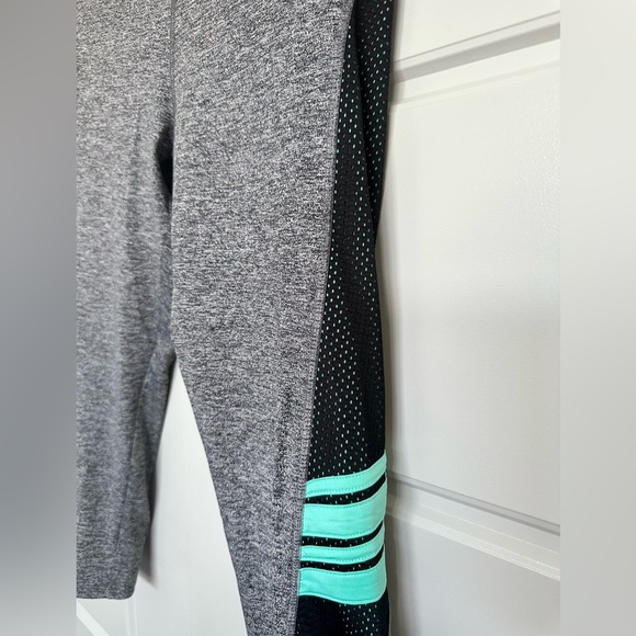 FOREVER 21 LEGGINGS - L - Picture 2 of 6